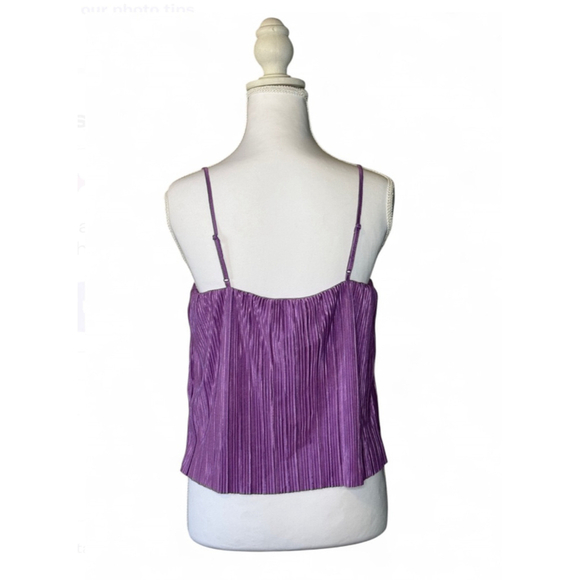 Steve Madden Gianna Pleated Satin Cami Top | Dahlia Purple | Size M | NWT - Picture 2 of 4
